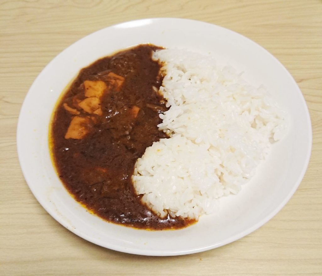 ボンディ　チーズカレー②